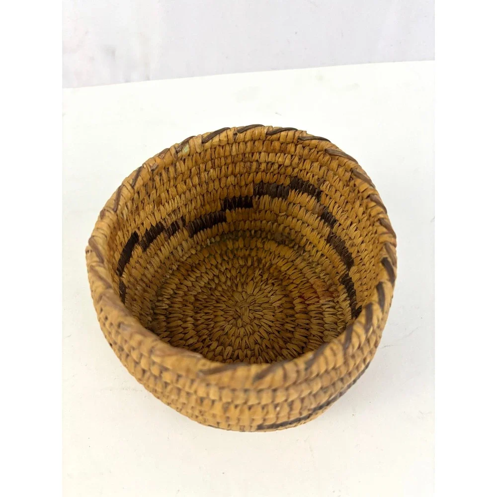 Vintage‎ Southwest Papago Style Coiled Basket Bowl Handwoven Yucca Fiber